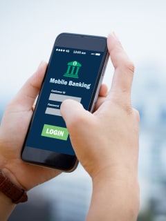 Benefits of mobile banking for business
