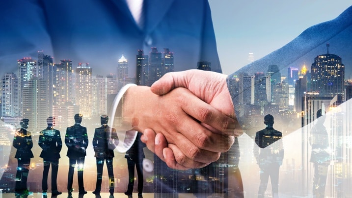 What is Importance of GIFT City for NRIs?