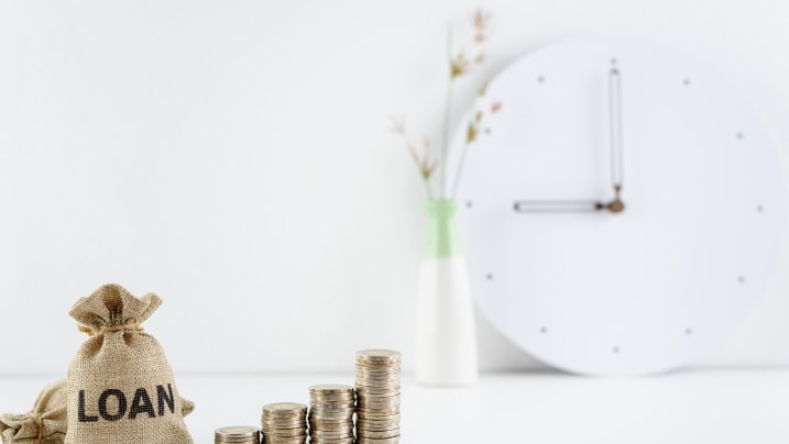 Consumer loan refinance concept