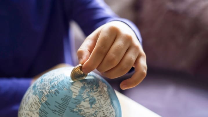 Travel fund savings account benefits for frequent travellers