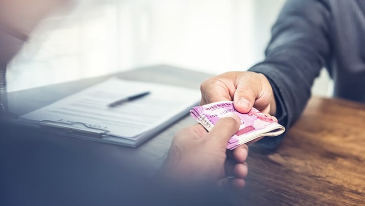 undergoing-a-sudden-financial-crisis-heres-a-quick-guide-to-get-out-of-it