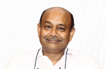 Portrait of Radhakishan Damani, founder of Avenue Supermarts