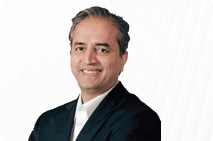 Portrait of Devi Shetty, top 10 experienced entrepreneur