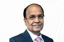 Portrait of Ashwin Dani, top 10 experienced entrepreneur