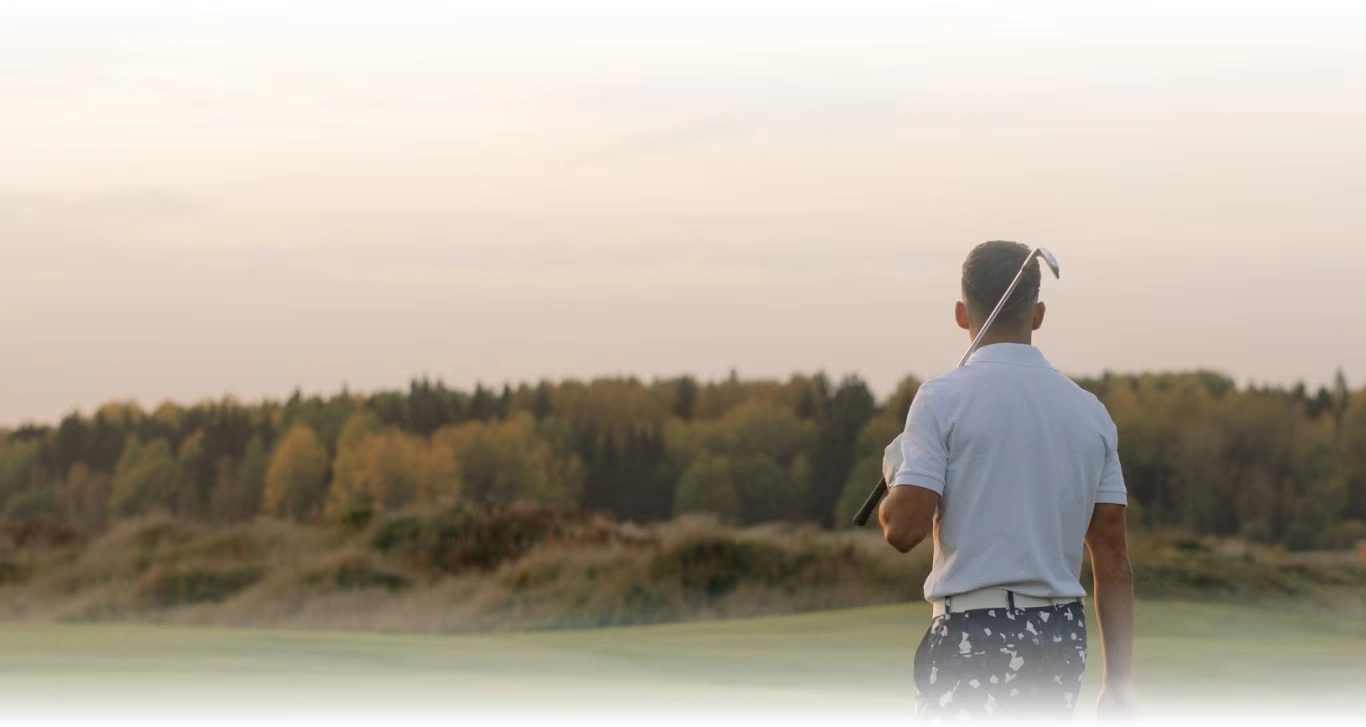 Image showcasing golf benefits for cardholders