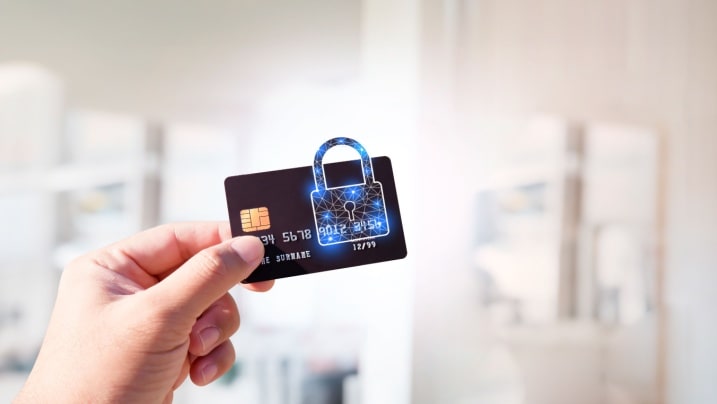 9 KEY CREDIT CARD SECURITY FEATURES TO AVOID FRAUDS