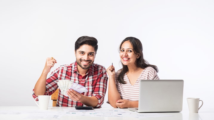 enjoy-monthly-interest-pay-outs-on-your-idfc-first-bank-savings-account