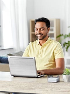 4 Reasons Why Working From Home Saves Money