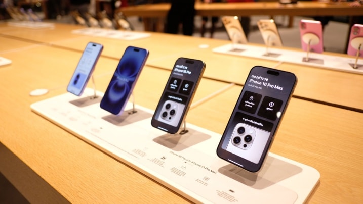 iPhone EMI plans without credit card in India 2025