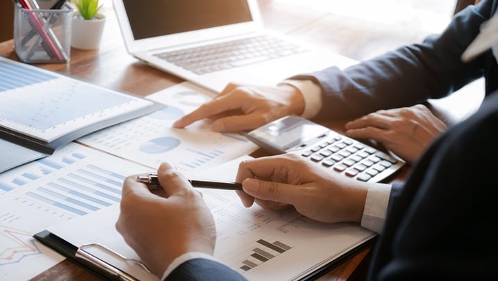 upskilling this New Year with online courses during sale offers to grow her career