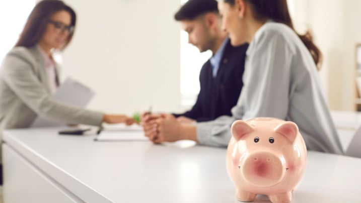 Open a Savings Account easily: Online vs Offline explained open a savings account online vs offline