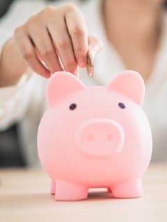 The Best Savings Account for Women: IDFC FIRST Power