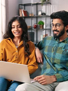 Graphic promoting joint bank accounts for married couples