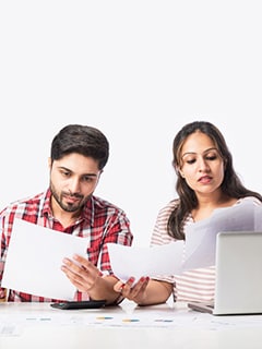 Graphic showing key factors affecting loan interest rates for properties